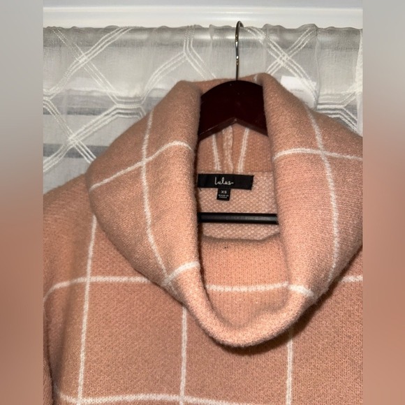 Lulus Windowpane Check Cowl Neck Sweater‎ Pink White Size XS - Picture 3 of 4